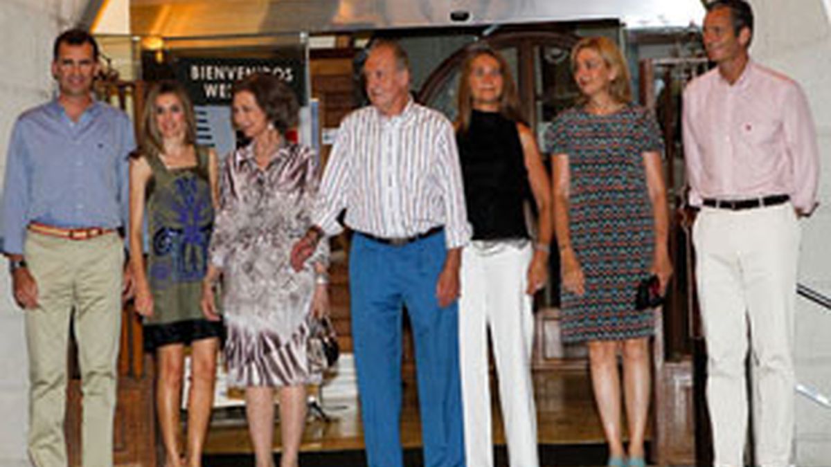 La familia real en el Club Náutico de Palma.