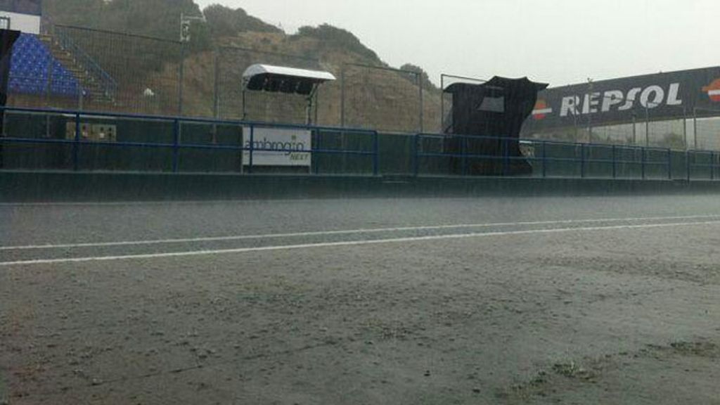 Segunda sesión en Jerez pasada por agua