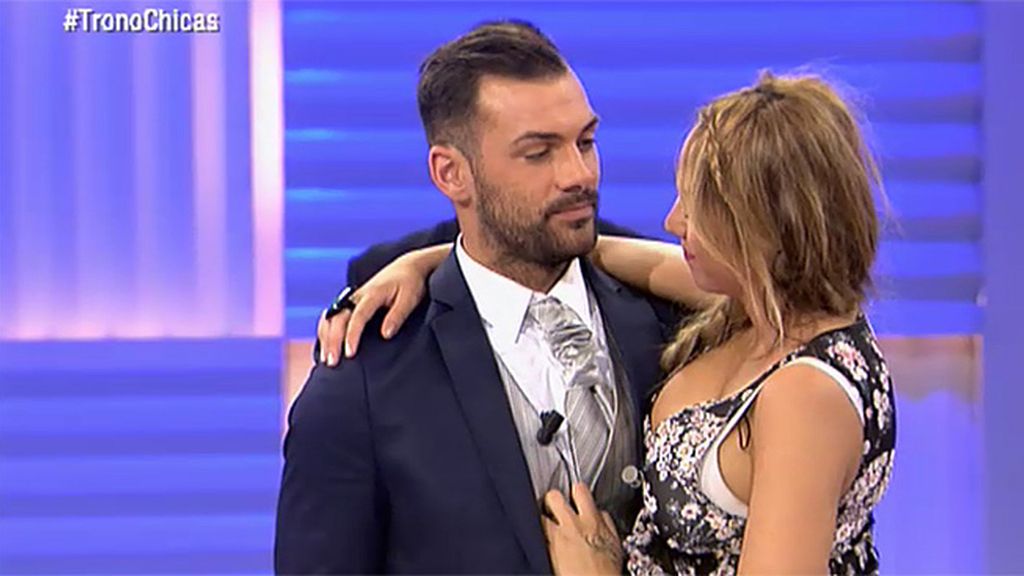 Christian: "Si yo pudiera elegir un hombre del futuro, iría vestido así"