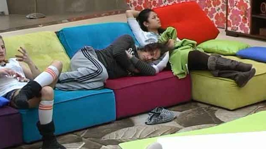Mientras unos trabajan, otros se pasan el día durmiendo