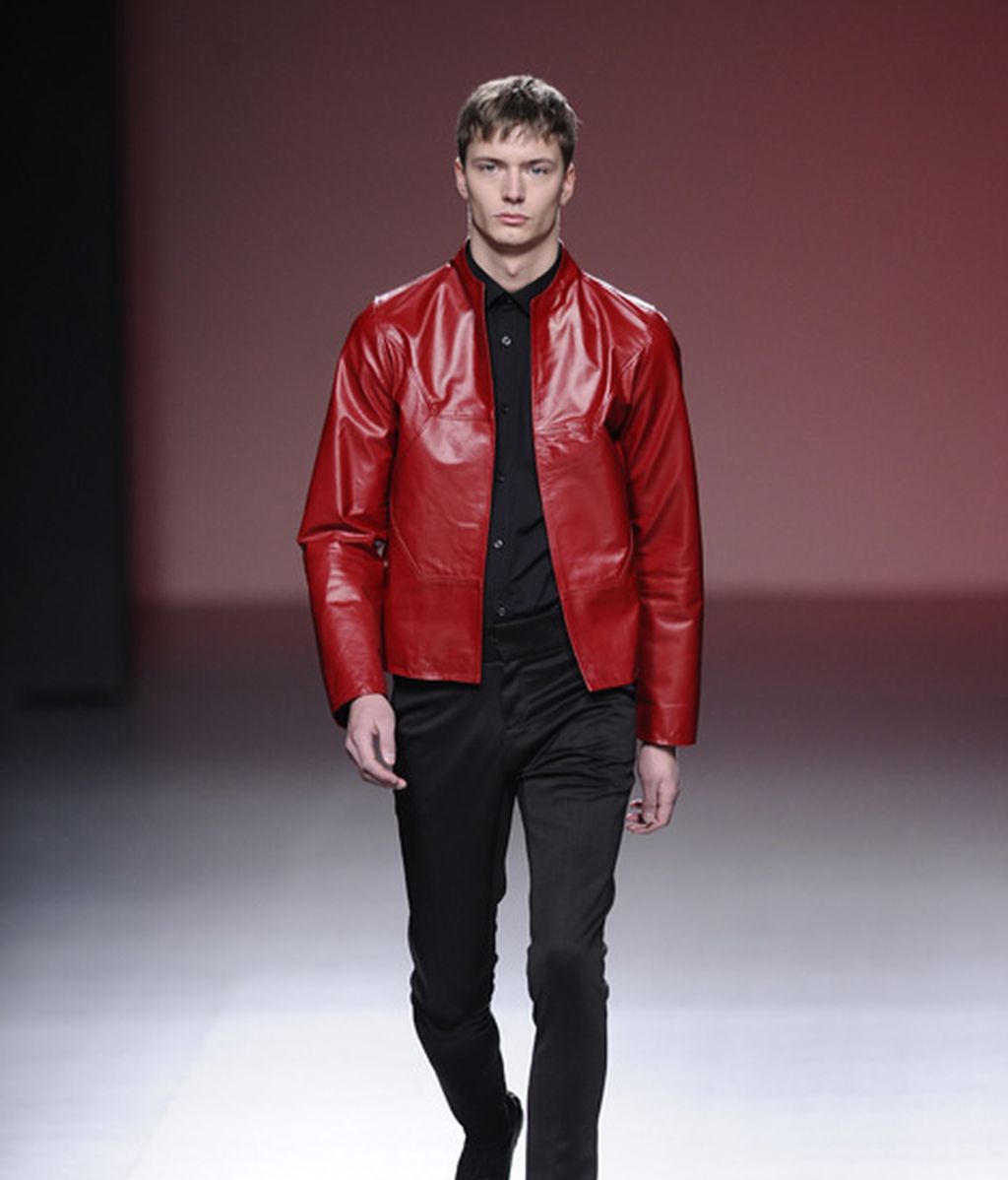 Volúmenes en faldas, vestidos y chaquetas