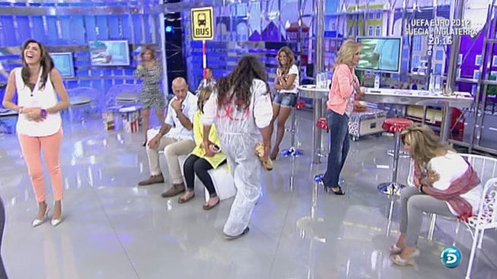 Alberto ha convertido su afición por el mundo zombie en una profesión