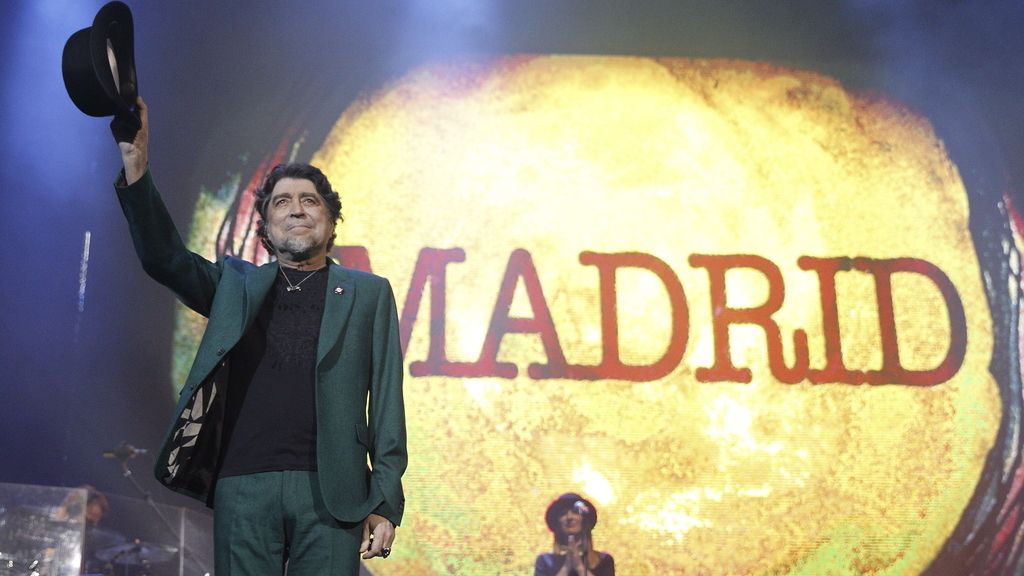 Sabina vuelve al escenario después de su crisis de miedo