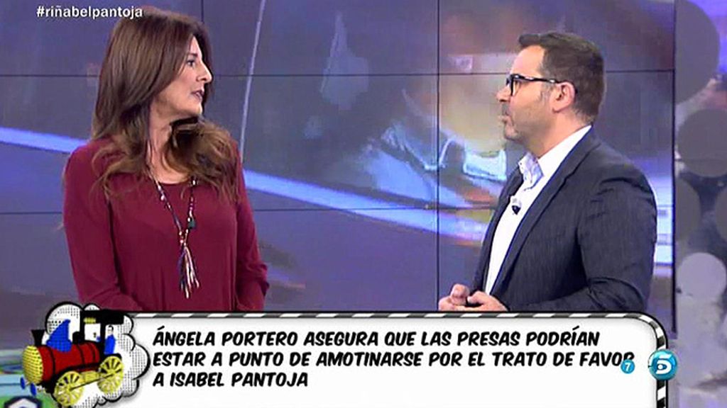 Ángela Portero: "Han sido dos las peleas en las que, a cuenta de Pantoja, se han visto enzarzadas cuatro presas"