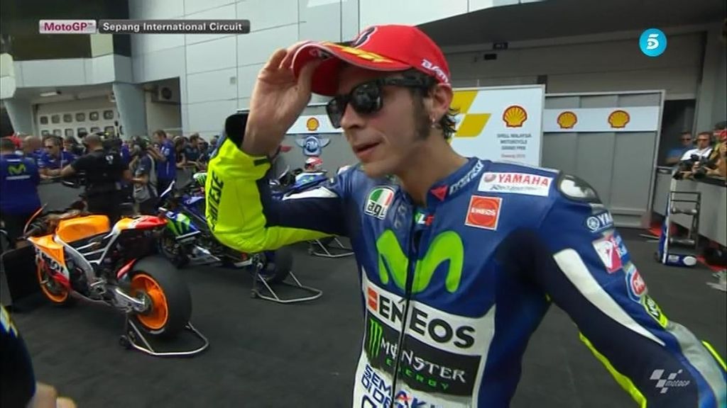 Rossi, sobre el incidente de Márquez: "Estaba perdiendo mucho tiempo con él"