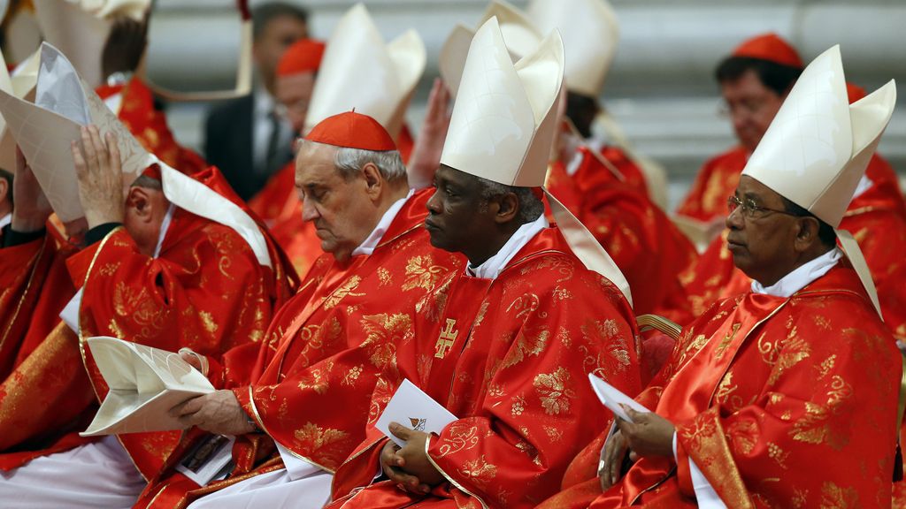 El Vaticano espera la 'fumata' blanca
