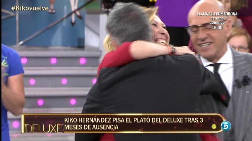 El colaborador se rencuentra con sus compañeros