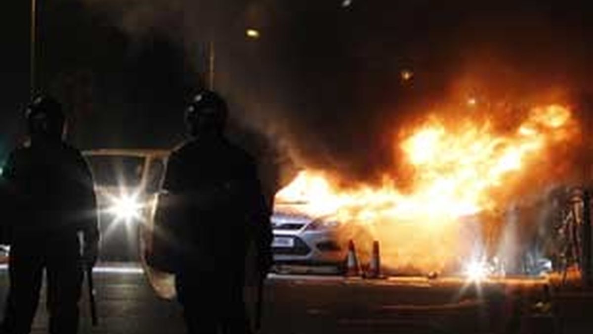 Los disturbios se han extendido a otras ciudades británicas. FOTO: EFE