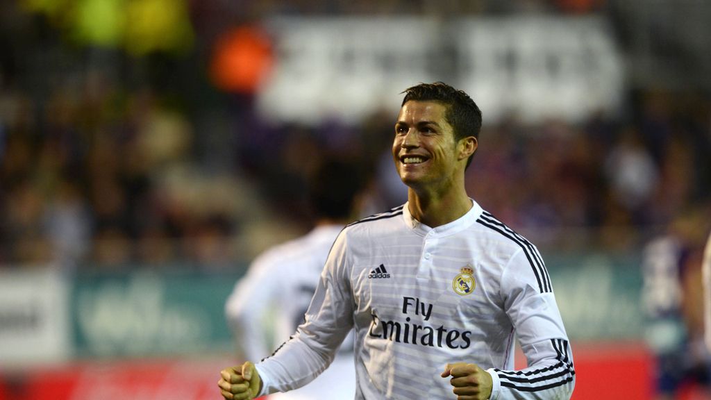 Cristiano Ronaldo reaccionó con incredulidad a los insultos de la grada de Ipurúa