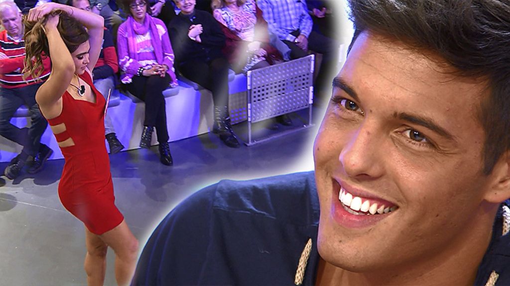 Karen hace un baile muy sensual para Lukas