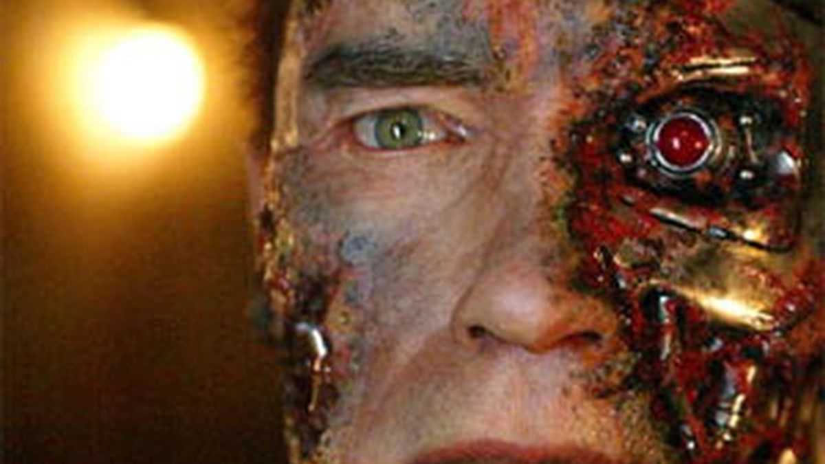 Arnold Schwarzenegger en una de sus apariciones en la saga 'Terminator'.