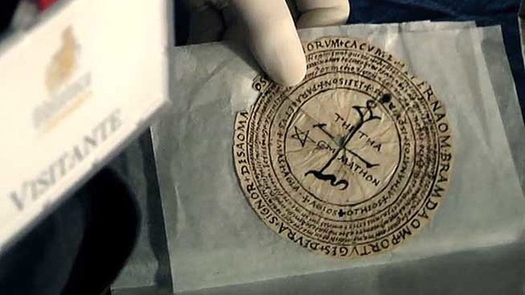 Cuarto Milenio visita la biblioteca maldita de Barcarrota