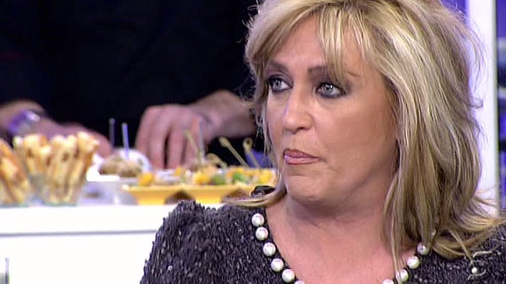 Lydia Lozano, al borde las lágrimas
