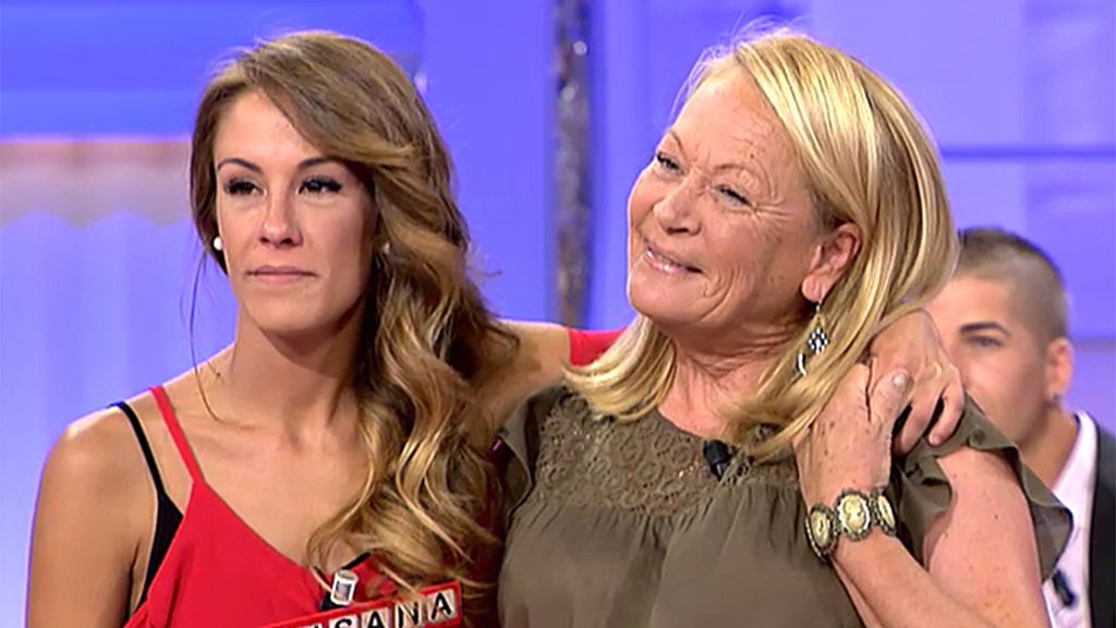 Susana, feliz con su madre y su hermana