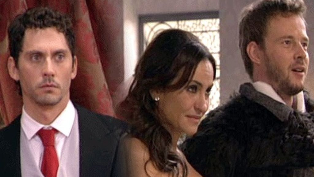 Al final, Paz se casa con Edu Al final, Paz se casa con Edu