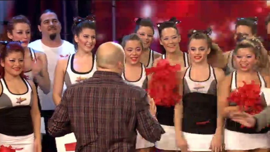 ¡El representante del jurado popular se apunta a un bombardeo!