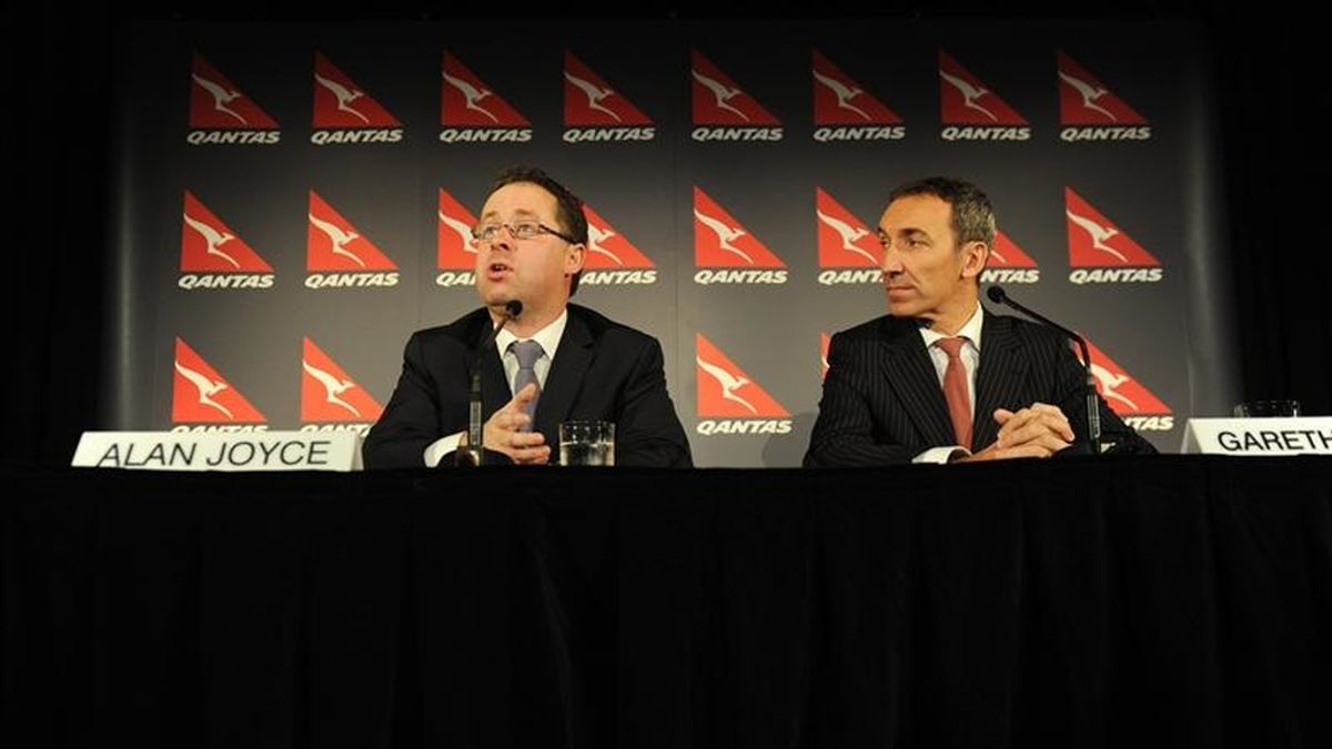 La aerolínea australiana Qantas anunció hoy un beneficio neto de 241 millones de dólares australianos (241,7 millones de dólares o 177 millones de euros) en la segunda mitad de 2010, pese al incidente con el Airbus A380 el pasado noviembre. EFE La aerolínea australiana Qantas anunció hoy un beneficio neto de 241 millones de dólares australianos (241,7 millones de dólares o 177 millones de euros) en la segunda mitad de 2010, pese al incidente con el Airbus A380 el pasado noviembre. EFE