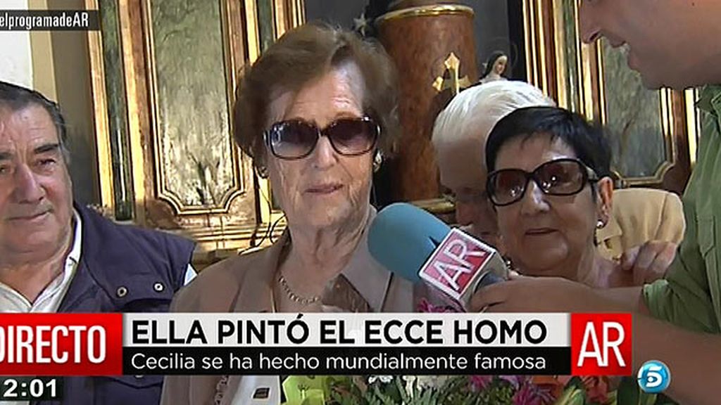 El cantante visitó Borja, pueblo donde se encuentra la pintura