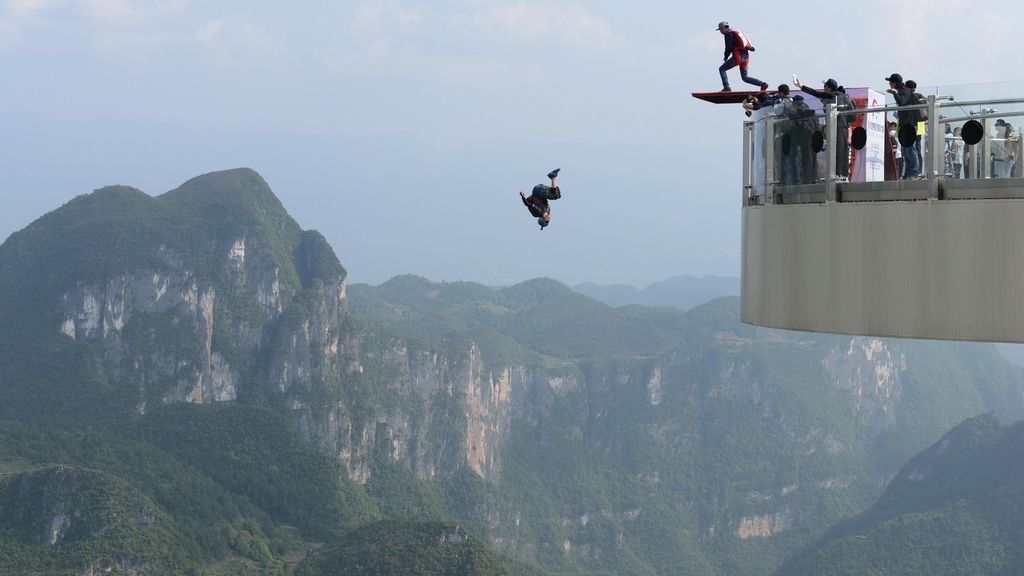 Competición de saltos en paracaídas
