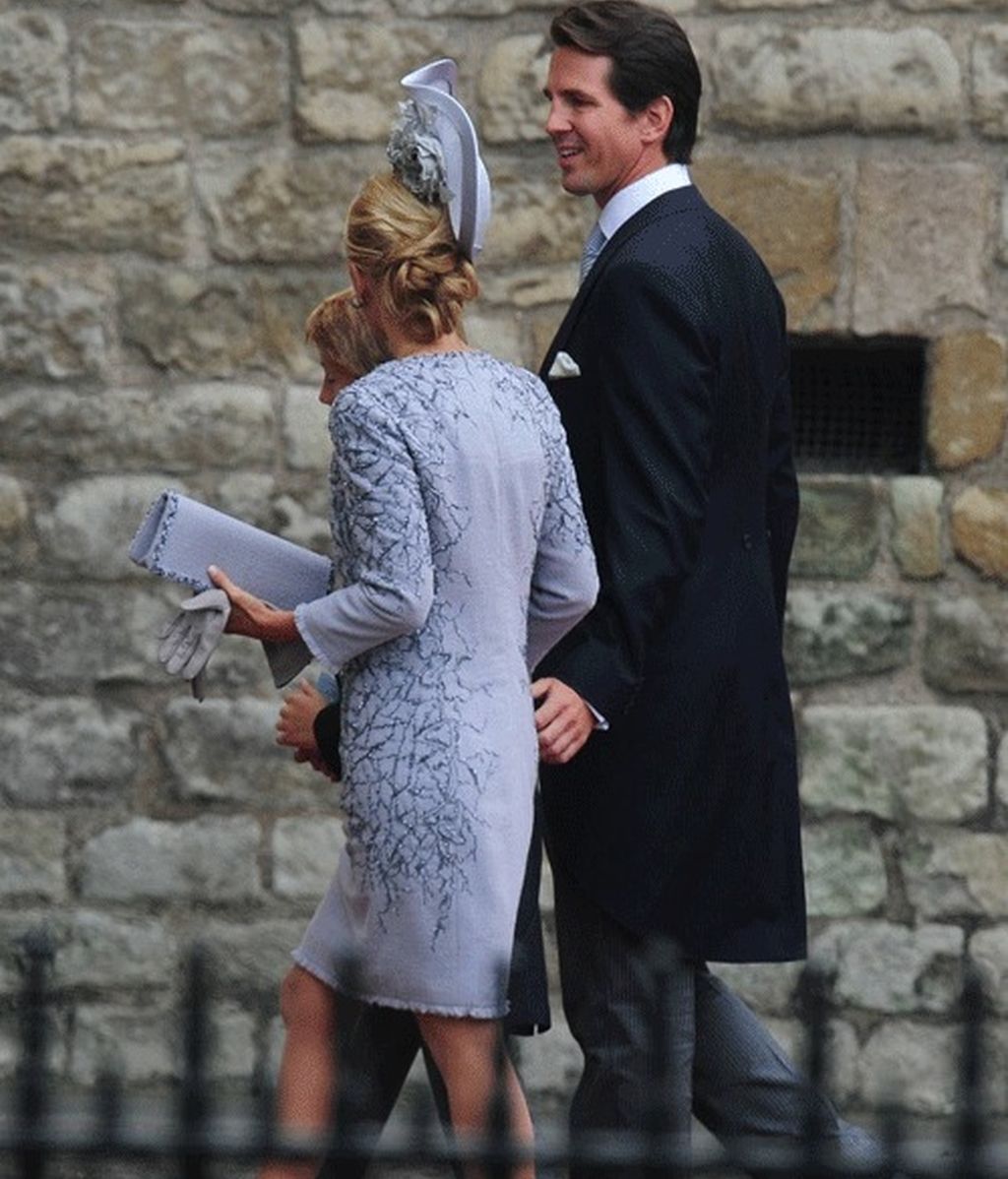 Los invitados, de punta en blanco