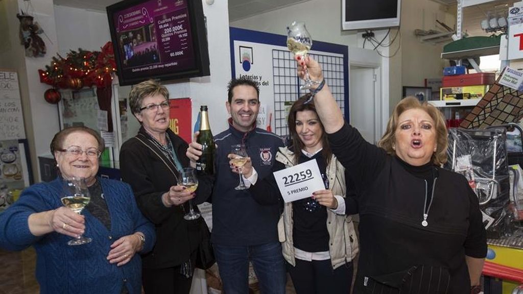 Celebran en Murcia la venta del quinto 22259