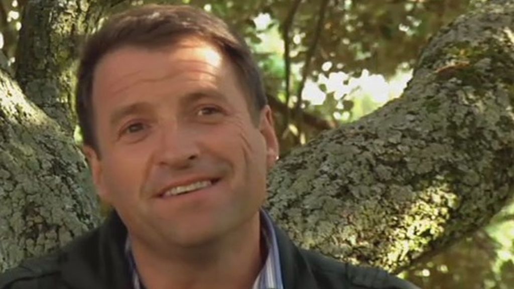 César ya ha estado casado anteriormente y tiene un hijo fruto de esa relación, lo mejor de su vida, asegura.