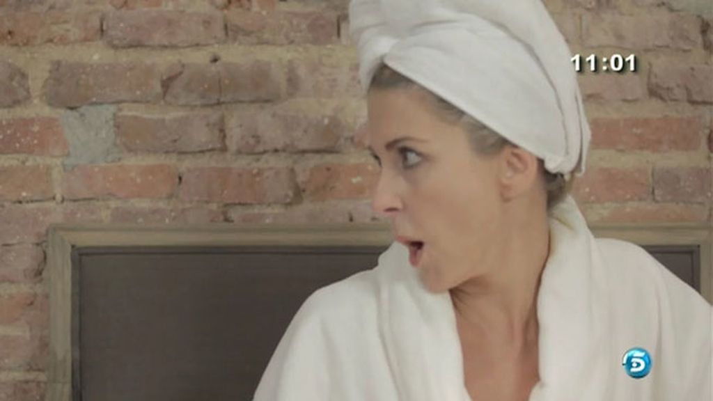 Paloma Barrientos, Marisa Martín Blázquez, Beatriz Cortázar, Paloma García Pelayo y Miguel Ángel Nicolas, cotilleos en la peluquería