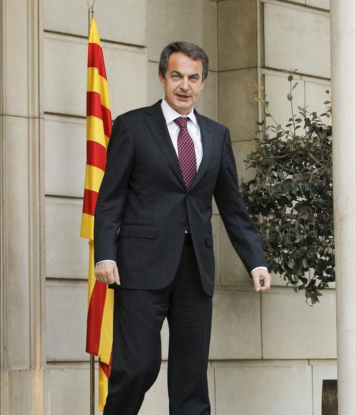 El presidente del Gobierno, José Luis Rodríguez Zapatero, hoy en el palacio de la Moncloa. EFE