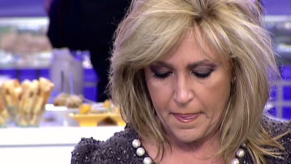 Lydia Lozano, al borde las lágrimas