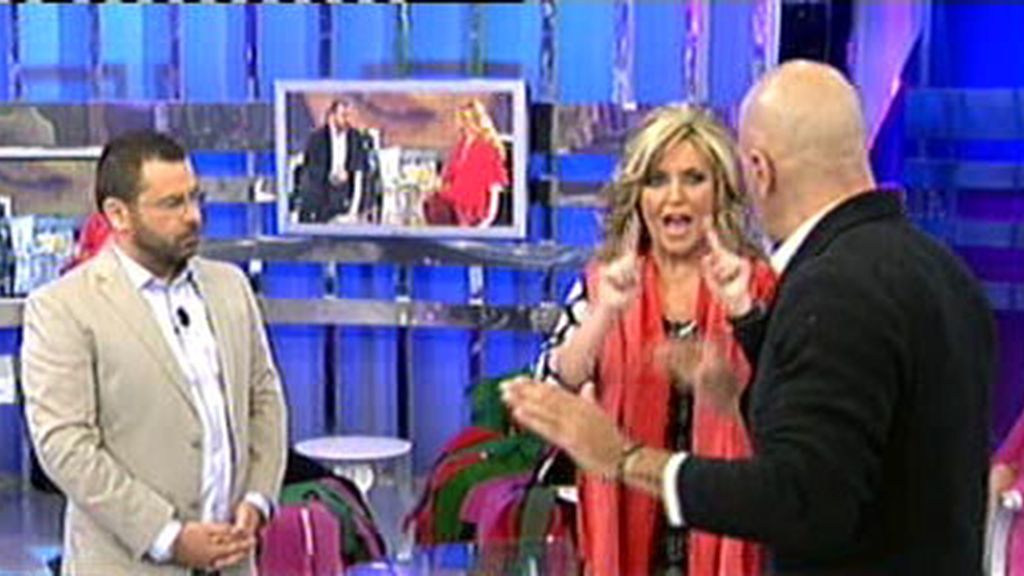 Los colaboradores se acusan mutuamente de mentir