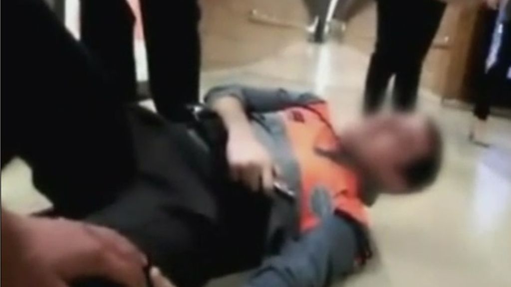 Una nueva agresión en el Metro de Barcelona deja a un vigilante herido en el tobillo