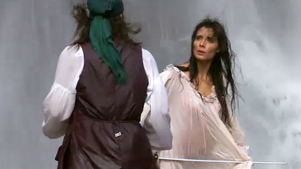 Saltan chispas entre Carmen y Mondego