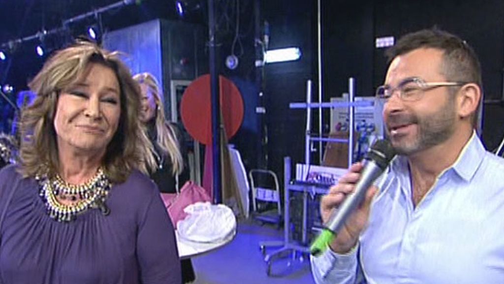 Sin previo aviso, Mila se ha reincoporado a su puesto. ¿Se ha reconciliado con Jorge Javier?
