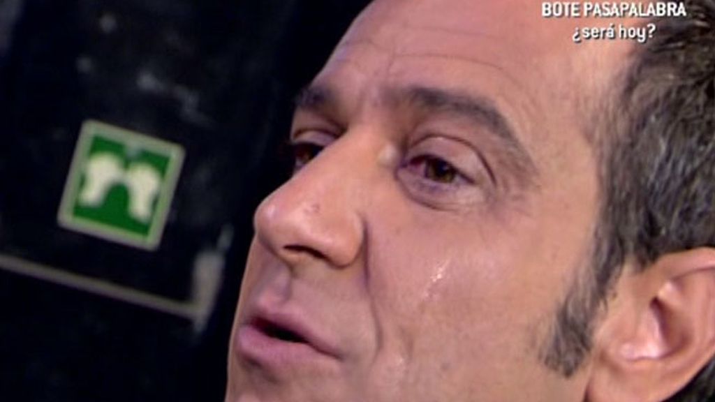 Víctor Sandoval, entre lágrimas
