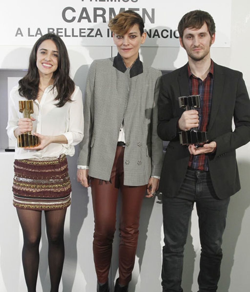 Laura Ponte se corta el pelo radical