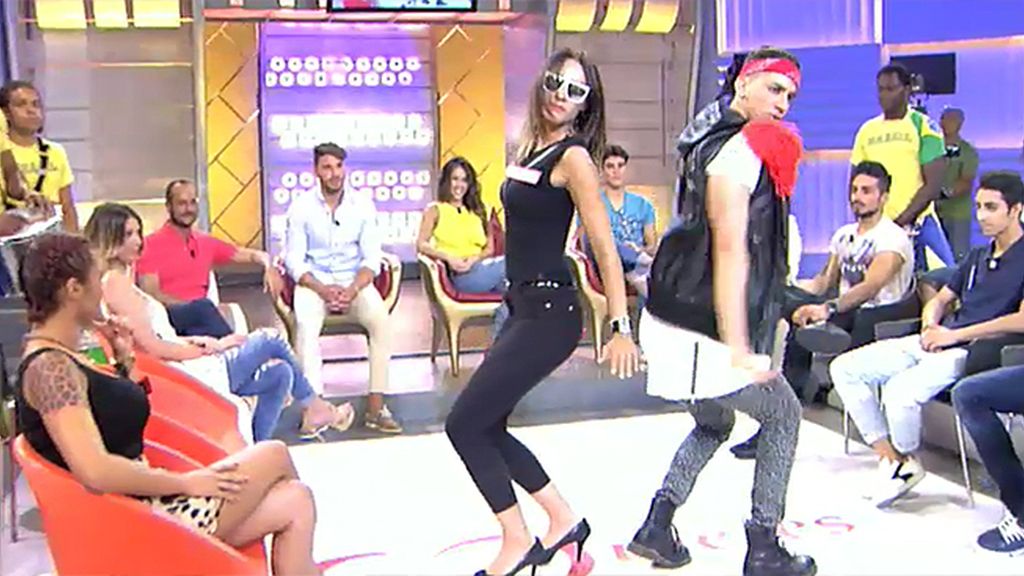 Verónica se supera bailando con los Jemelos