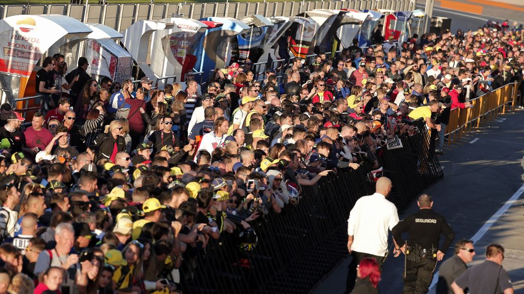 Las motos conquistan Cheste