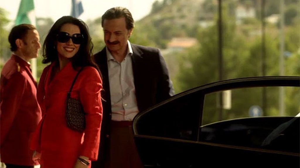 Julián, a Isabel: "Quiero que seas mi gitana, mi mujer, mi alcaldesa"