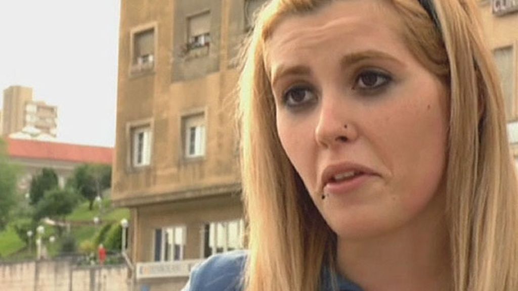 La convivencia de Jonathan con Rebeca y Elisabeth