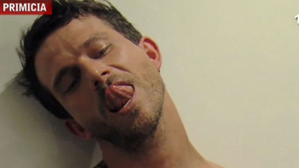 ¡Arturo y Arantxa se desnudan!