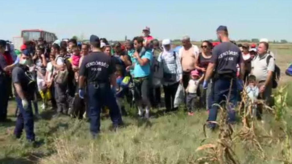 Intensa vigilancia en la frontera húngara