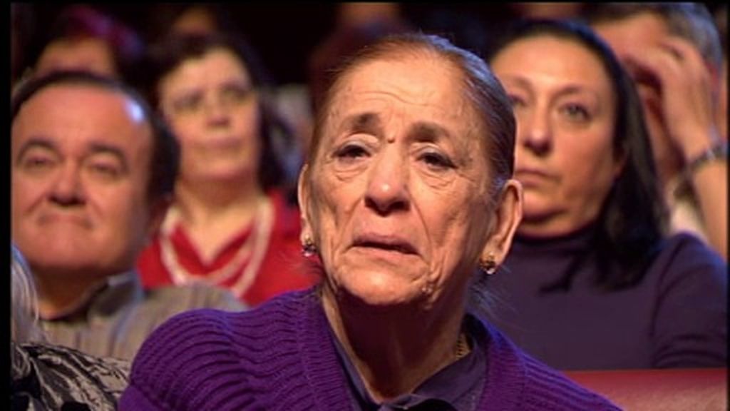 Una madre emocionada