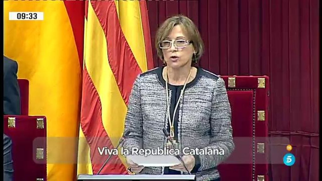 Forcadell, presidenta del parlamento catalán: "Visca la república catalana"