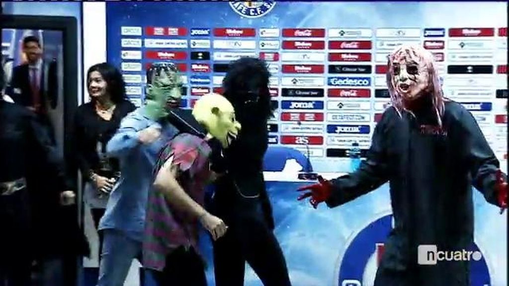 Así comenzó la fiesta de Halloween del Barça tras ganar en Getafe