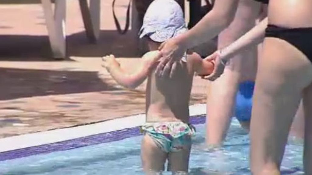 Consejos para prevenir el ahogamiento de los niños en la piscina
