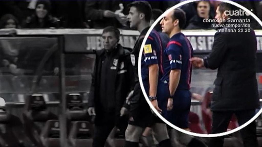 El corte de mangas del Cholo Simeone a Gil Manzano que no vio nadie