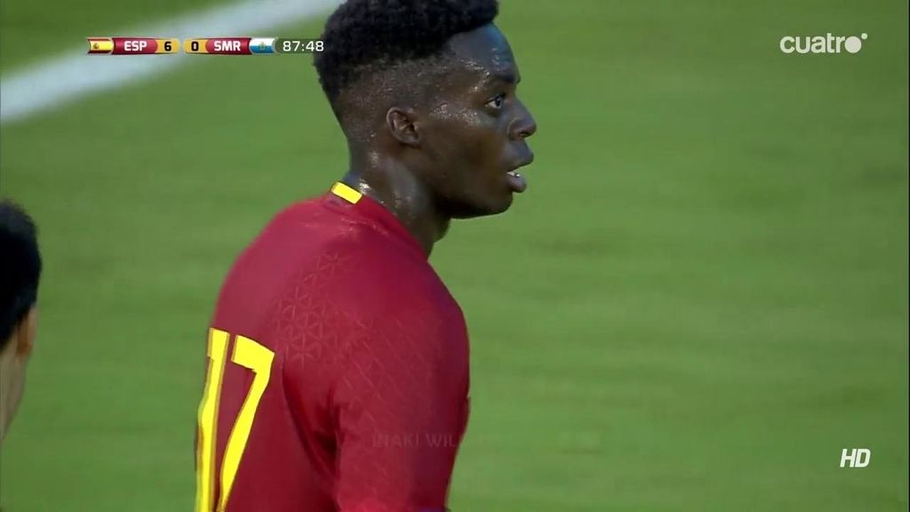 Iñaki Williams cerró el marcador ante San Marino marcando el sexto para España (6-0)