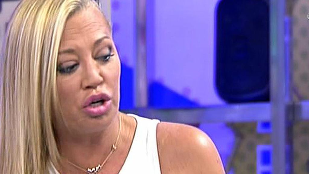 Belén Esteban: “Nunca saldría en una portada con mi hija dando los titulares que ha dado Raquel Bollo”