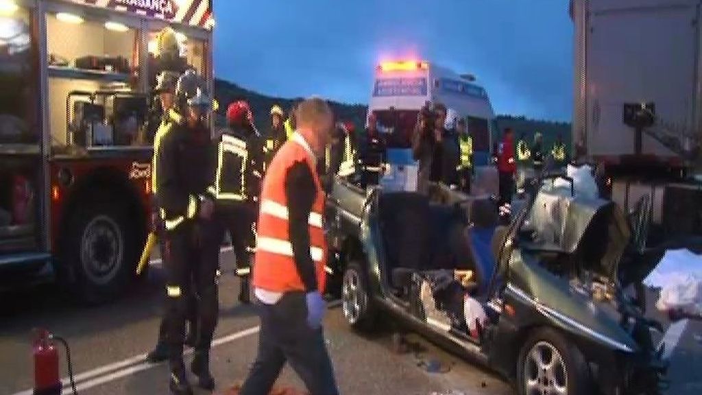 Mueren tres personas en un accidente de tráfico en Zamora