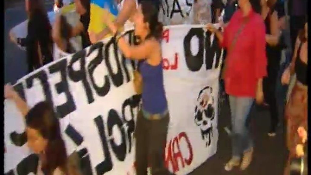 Fuertes protestas en Canarias contra las prospecciones petrolíferas